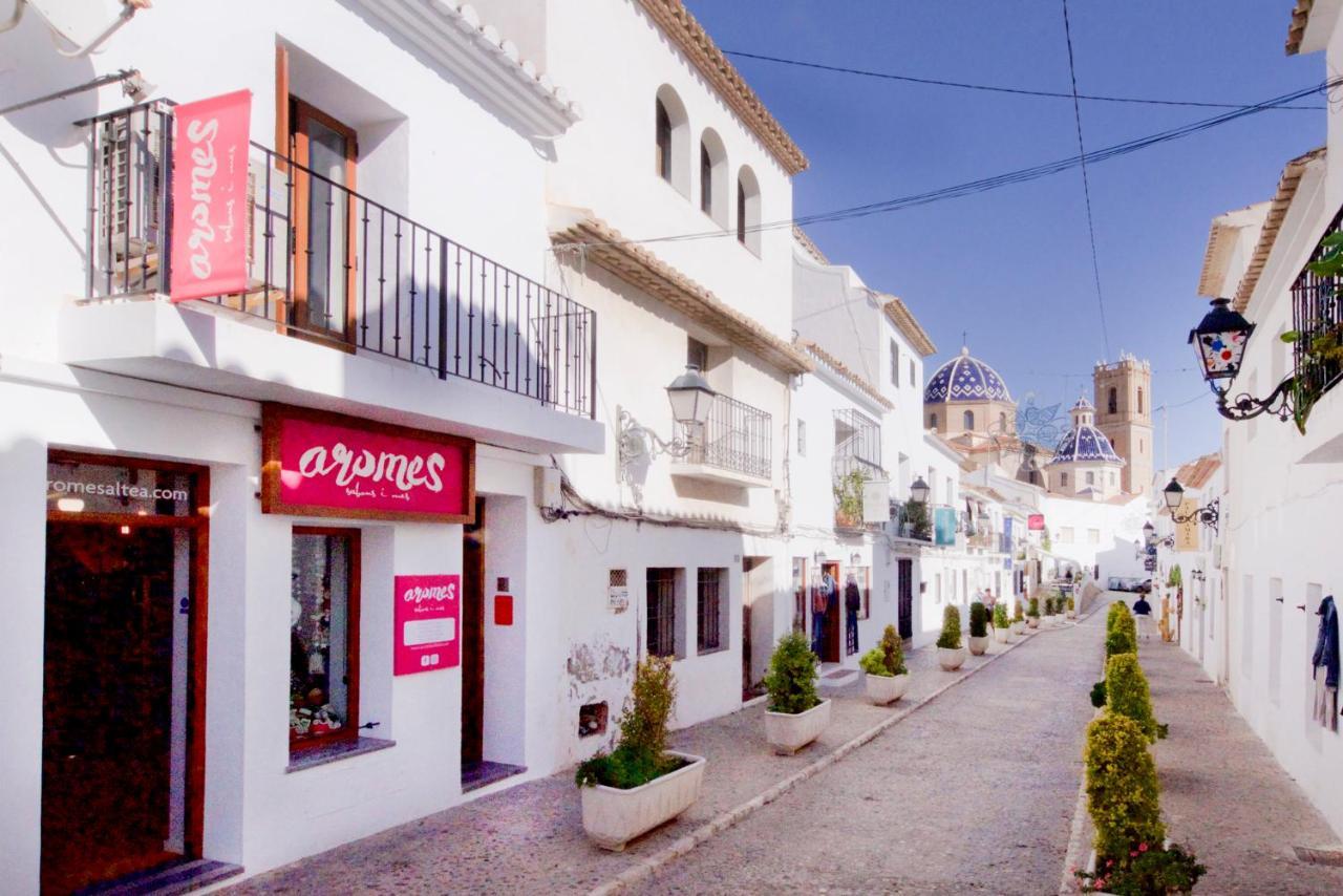 Apartamento De Diseno En Casco Antiguo Альтеа Экстерьер фото